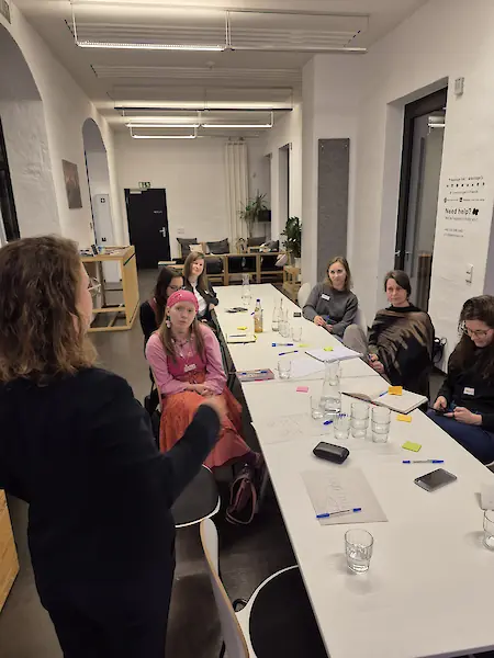 Image in the gallery for Find Your Money Flow with MoneySoul