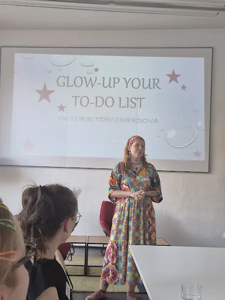Image in the gallery for Glow-up Your To-Do List